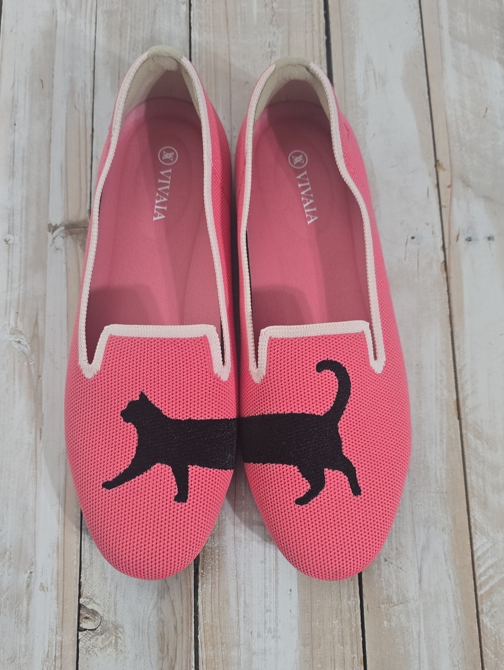 VIVAIA Audrey Pink Cat Embroidered Knit Loafers Flats Whimsy Comfort Size 40 (9)